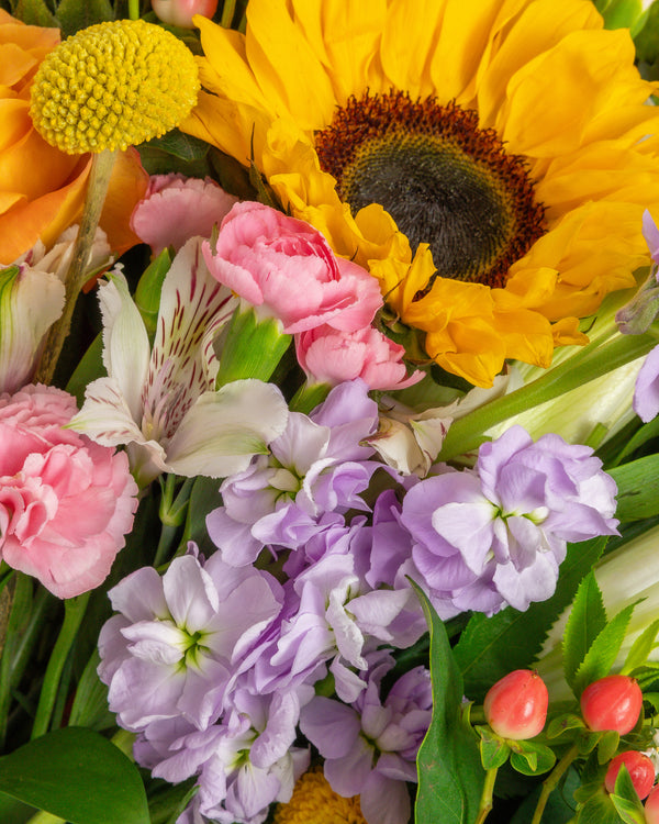 Best Mom Ever Bouquet | Presch Petals | Dallas Florist