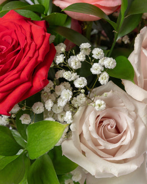 La Vie En Rose Floral Arrangement | Presch Petals Flower Bouquet Delivery Dallas