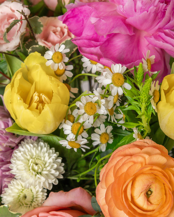 Lovely Lady Floral Arrangement | Presch Petals Flower Delivery Dallas